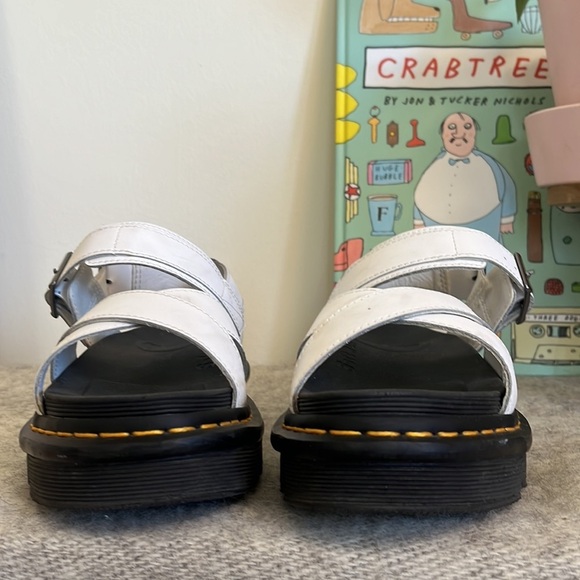 Dr. Marten white Voss II platform sandals Size 8 - Picture 10 of 12